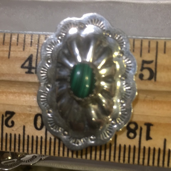 Vintage Navajo Sterling Silver Green Malachite Large Oval Post Earrings Signed - Picture 11 of 16